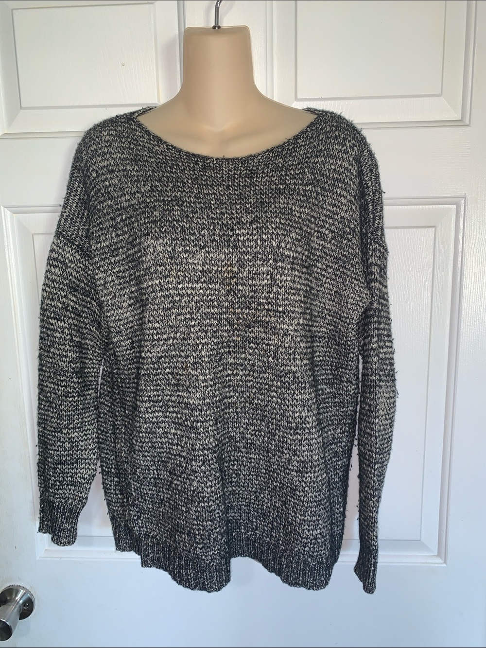 Sweater - Picture 14 of 15